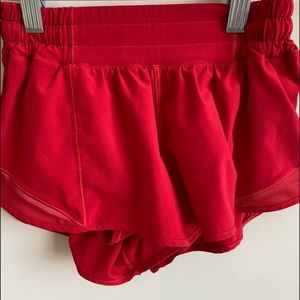 Lululemon Hotty Hot *2.5 in.*